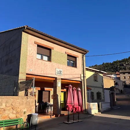 Hoz Del Manzano Monterde de Albarracin